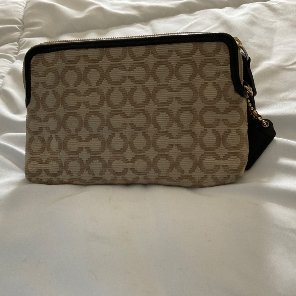 Coach Card Case - Picture 2 of 3